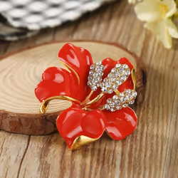 Crystal Rhinestone Lily Flower Scarf Brooch Pin Women Elegant Jewelry Gift - red