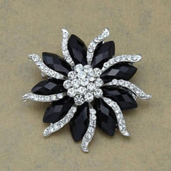 Women&apos;s Xmas Gift Blossom Flower Brooch Black Collar Pin