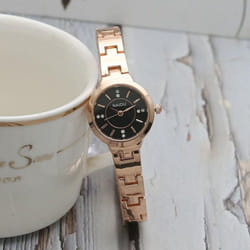 New Fashion Personalized Simple Watch Set Women&apos;s Watch Butterfly Digital Belt Watch - golden,black