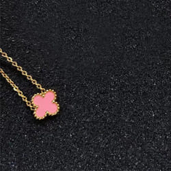 Four-leaf Clover Necklace Double-sided Lucky Grass Titanium Steel Does Not Lose Colour Women&apos;s Necklace Classic Fashion Collarbone Chain - pink