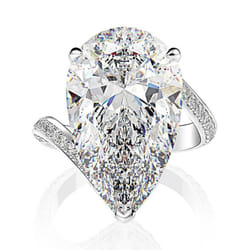 Luxury Exquisite Pear Shaped Water Drop Shaped Rhinestone Ring Female Creative New Ring - white, 9