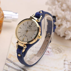 Women Casual Watches Round Dial Rivet Pu Leather Strap Wristwatch Ladies Analog Quartz Watch Gift - blue