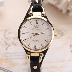 Women Casual Watches Round Dial Rivet Pu Leather Strap Wristwatch Ladies Analog Quartz Watch Gift - blue