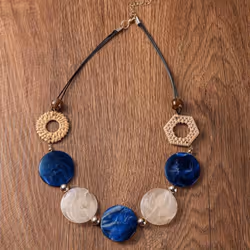 Boho Vintage Style Acrylic Handmade Geometric Pendant Necklace For Women - 1pc Fashion Jewelry Ideal For Christmas - brown
