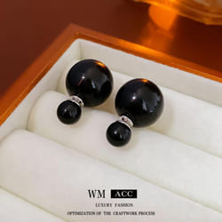 Silver Needle, Simple Pearl, Two Wear Earrings, Fashionable And Versatile Earrings, Light Luxury, And High End Earrings - black