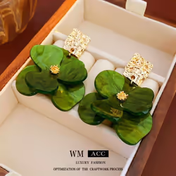 Silver Needle Acrylic Green Flower Earrings French Retro Personalized Earrings, Elegant And Luxury Earrings - green
