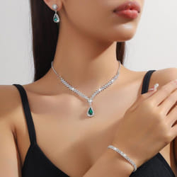Luxury Bridal Jewelry Set: Women&apos;s Earrings, Necklace, And Bracelet Trio - green, three-piece suit