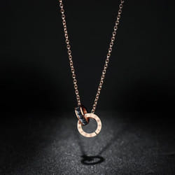 Titanium Steel Roman Double Ring Necklace Colorless Chain Chain 18k Rose Gold Plated Necklace X001 - black