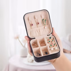 Travel Jewelry Case Storage Boxes Holder Portable Jewelry Box Jewelry Organizer Leather Storage Zipper Jewelers Joyero Packaging - white