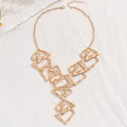 1pc Statement Style Geometric Triangle Square Shape Glossy Thumping Face Irregular Y-shaped Necklace Jewelry For Women - gold