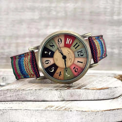 Fashion Watches For Women With Multicolour Rainbow Pattern Hand Wrist Band Watches Jewelry - Blue