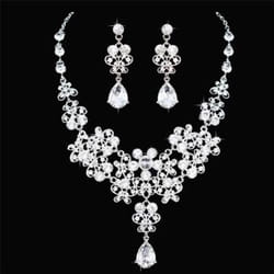 3pcs/set Rhinestone Butterfly Necklace Crown Earring Bridal Wedding Jewelry Gift