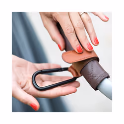 Baby Stroller Hook Soft PU Leather Pram Hooks Baby Car Bag Stroller Organizer Travel Accessories Stroller for Dolls - black