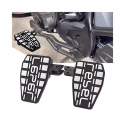 Motorcycle Billet Wide Driver Foot Pegs Pedals Footrest Enlarge Footpeg For Honda CMX1100 Rebel 1100 2021-2023 2022
