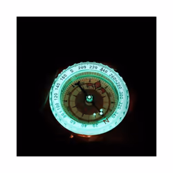 Pure Copper Compass Vintage Watch Compass Luminous Pocket Compass for Ountaineering Camping Hiking Retro Flip Outdoor Tool