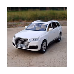 1:32 AUDI Q7 SUV Alloy Car Model Diecast & Toy Vehicles Metal Car Model Simulation Sound and Light Collection - White