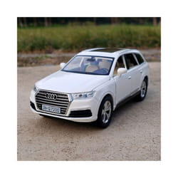 1:32 AUDI Q7 SUV Alloy Car Model Diecast & Toy Vehicles Metal Car Model Simulation Sound and Light Collection - White