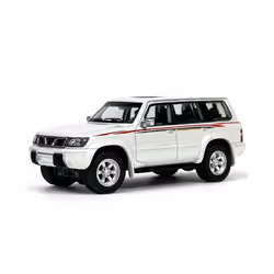 1:64 Scale Nissan Patrol 1998 Y61 Car Model 1:64 Metal Diecast Miniature Ariya X-trail Q50S Q70L QX70S - Ariya White