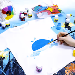 Mont Marte Signature Fabric Paint  20pc x 0.7oz (20ml)  Suitable for DIY Fashion and Homewares