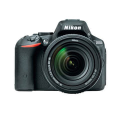 Nikon D5500 + AF-S DX NIKKOR 18-140mm SLR camera set