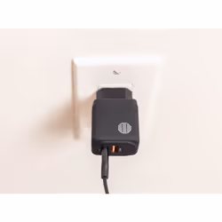 Our Pure Planet 24W Dual USB-A Wall Charger (UK port) - Additional view 8
