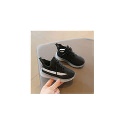 Kids Trainers Boys Girls Running Children Sports Shoes School Sneakers - Black, UK 13 Kids=EUR 32