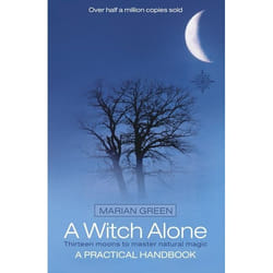 ISBN A Witch Alone: Thirteen moons to master natural magic