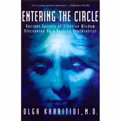 ISBN Entering the Circle, Trade Paperback, 240 pages