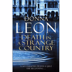 ISBN Death in a Strange Country, English, Paperback, 384 pages