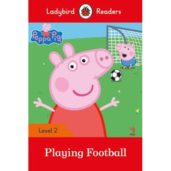 ISBN Ladybird Readers Level 2 - Peppa Pig - Playing Football (ELT Graded Reader) book English 48 pages