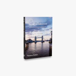 ISBN Tower Bridge (Pocket Photo Books) book Paperback 176 pages