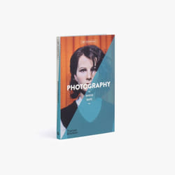 ISBN Photography (Art Essentials) book Paperback 176 pages