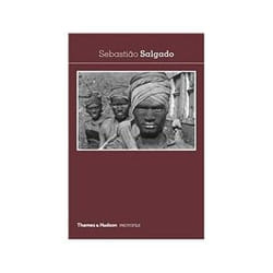 ISBN Sebastiao Salgado: Photofile book Photography English Paperback 144 pages