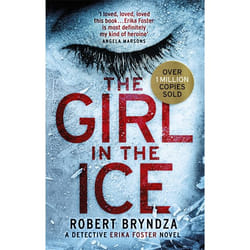 Hachette UK The Girl in the Ice book English Paperback 400 pages