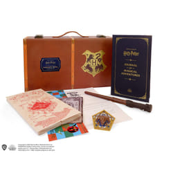 ISBN Harry Potter: Hogwarts Trunk Collectible Set book English 128 pages
