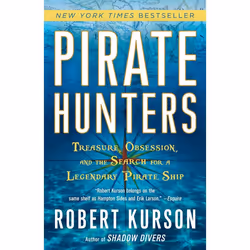 ISBN Pirate Hunters, Paperback, 304 pages