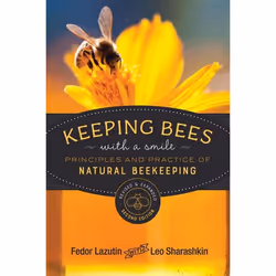 New Society Keeping Bees with a Smile, English, Paperback, 400 pages