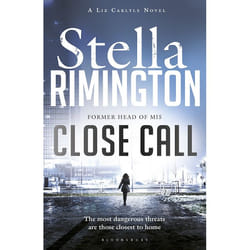 ISBN Close Call (A Liz Carlyle Novel)