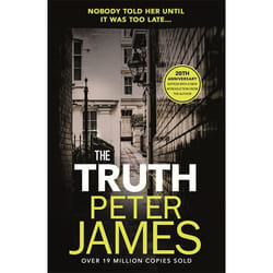 Hachette UK The Truth book English Paperback 528 pages