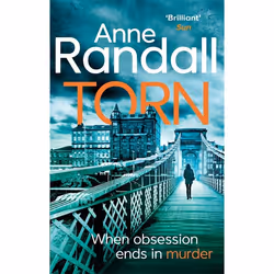 Hachette UK Torn, English, Paperback, 400 pages