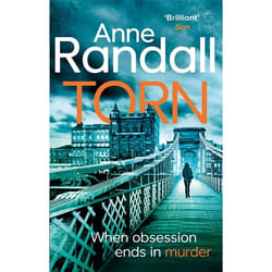 Hachette UK Torn book English Paperback 400 pages