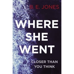 Hachette UK Where She Went book English Paperback 304 pages