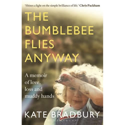 ISBN The Bumblebee Flies Anyway (A year of gardening and (wild)life)