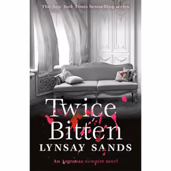 Hachette UK Twice Bitten, English, Paperback, 384 pages