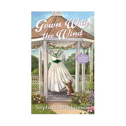 ISBN Gown with the Wind (A Wedding Planner Mystery) book Crime fiction English 304 pages