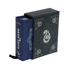ISBN Harry Potter: The Dark Arts (Tiny ) book Art & design English Hardcover 192 pages