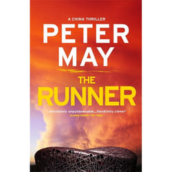 Hachette UK The Runner book English Paperback 448 pages