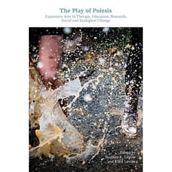 UBC Press New Developments in Expressive Arts Therapy book Paperback 344 pages