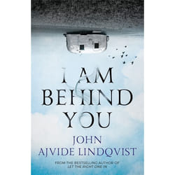 Hachette UK I Am Behind You book English Paperback 416 pages