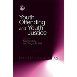 UBC Press Youth Offending and Youth Justice book Paperback 208 pages